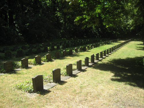 Berlin-Weißensee, 2010, Gräber von jüdischen Gefallenen des Ersten Weltkrieges, Stiftung Denkmal