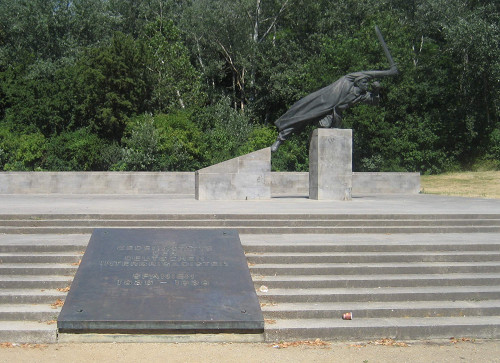 Berlin, 2010, Gedenktafel und Skulptur, Stiftung Denkmal