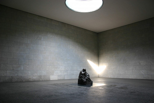 Berlin, 2008, Innenraum der Neuen Wache, Stiftung Denkmal, Anne Bobzin