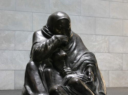 Berlin, 2008, Detailansicht der Skulptur, Stiftung Denkmal, Anne Bobzin