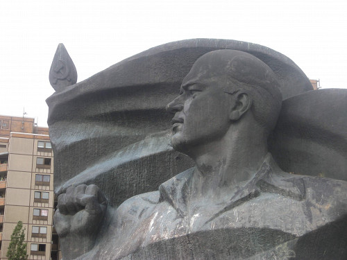 Berlin, 2010, Denkmal für Ernst Thälmann, Stiftung Denkmal
