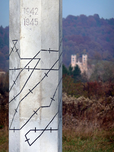 Ljubljana, 2009, Denkmal am Pfad der Erinnerung und Kameradschaft, Jordan Magnuson