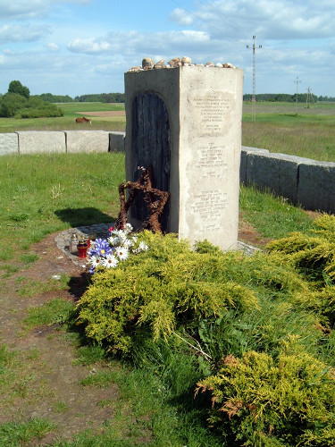 Jedwabne, 2008, Denkmal in Jedwabne,  PeterCub: www.flickr.com/photos/petercub