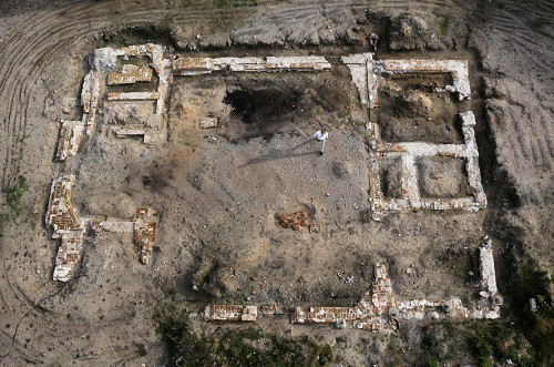 Eberswalde, 2012, Luftbild der freigelegten Fundamente der Synagoge, MOZ, Thomas Burckhardt