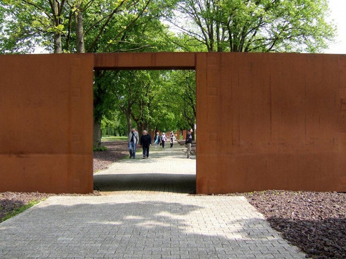 Esterwegen, 2012, Gelände der Gedenkstätte, Harry de Jong