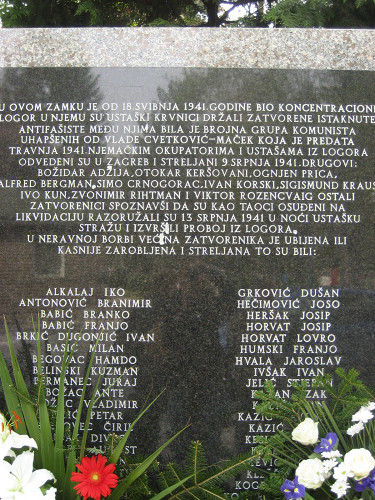 Kerestinec, 2010, Detailansicht der Gedenktafel, Tamara Banjeglav
