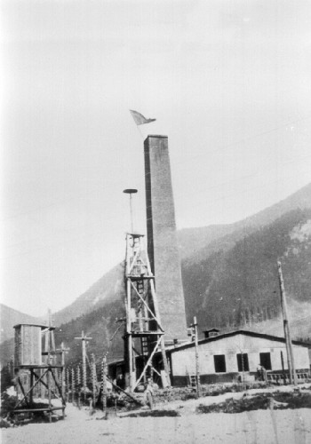 Ebensee, 6. Mai 1945, Das Krematorium unmittelbar nach der Befreiung des Lagers, Zeitgeschichte Museum und KZ-Gedenkstätte Ebensee