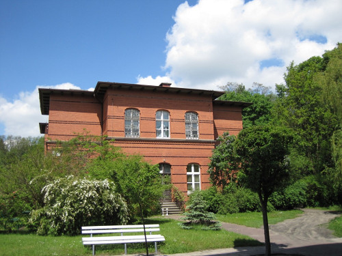 Konradstein, 2010, Eines der Gebäude der Anstalt, Szpital dla Nerwowo i Psychicznie Chorych w Starogardzie Gdańskim