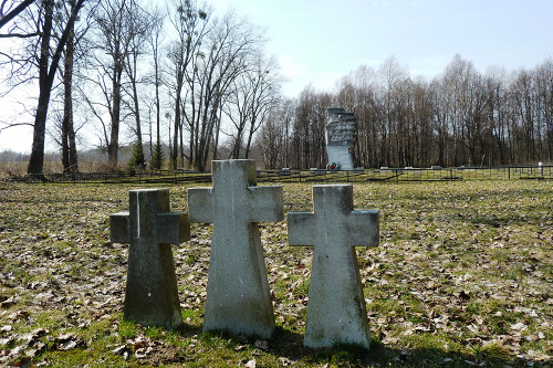 Stablack, 2013, Gedenkkreuze, Andrej Lewtschenkow
