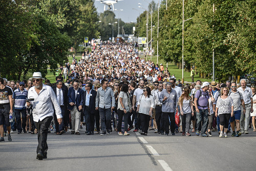 Molėtai, 2016, Gedenkmarsch am 75. Jahrestag des Verbrechens, lrytas.lt, Foto: Vladas Ščiavinskas 