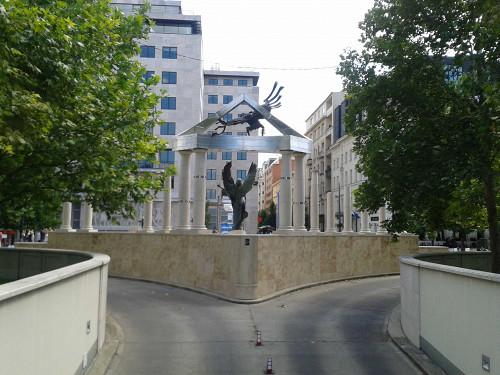 Budapest, 2015, Rückansicht des Denkmals, Stiftung Denkmal