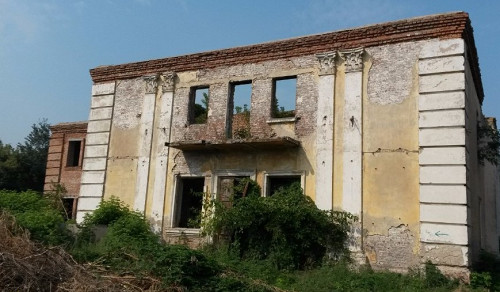 Pryluky, 2012, Fassade der ehemaligen Synagoge, jewua.org, Chaim Buryak