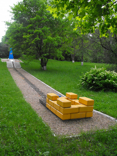 Mir, 2012, Denkmal in der Tankistow-Straße, gemeinfrei