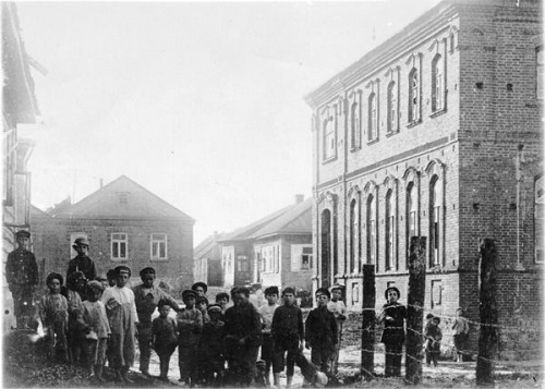 Mir, vor 1932, Alte Aufnahme von der Synagoge in Mir, http://pages.uoregon.edu/rkimble/Mirweb/MirSiteMap.html