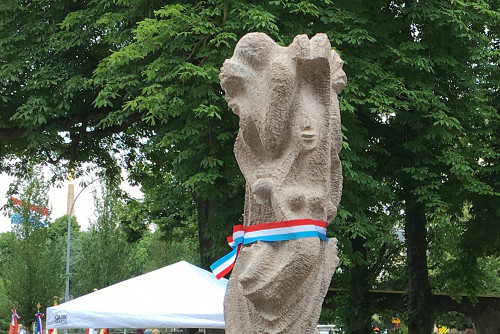 Luxemburg, 2018, Detailansicht des Denkmals, Fédération des Enrôlés de force