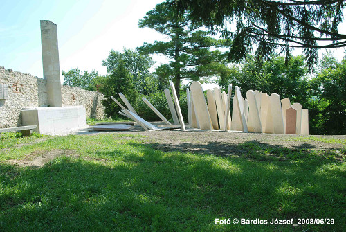 Balf, 2008, Nationaler Gedenkort, József Bárdics