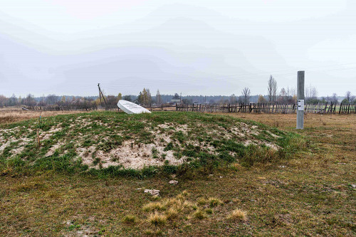 Divoshin, 2019, Ansicht des Denkmals für die ermordeten Roma, Anna Voitenko