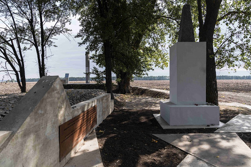 Lypowez, 2019, Alte und neue Elemente der Denkmalanlage, Stiftung Denkmal, Anna Voitenko