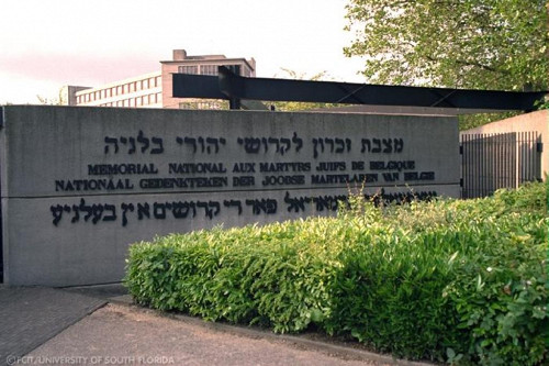 Brüssel, o.D.,  Eingangsbereich des Nationaldenkmals, Florida Center for Instructional Technology