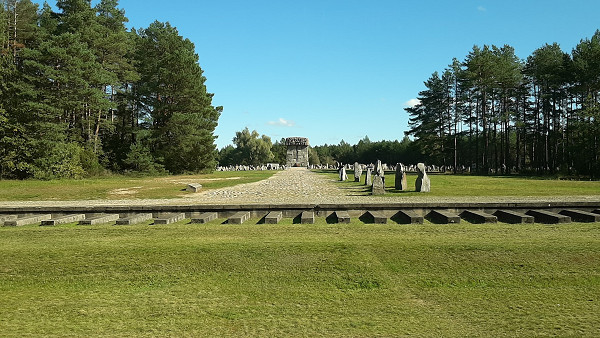 Treblinka, 2021, Blick auf das Gelände der Gedenkstätte, Stiftung Denkmal
