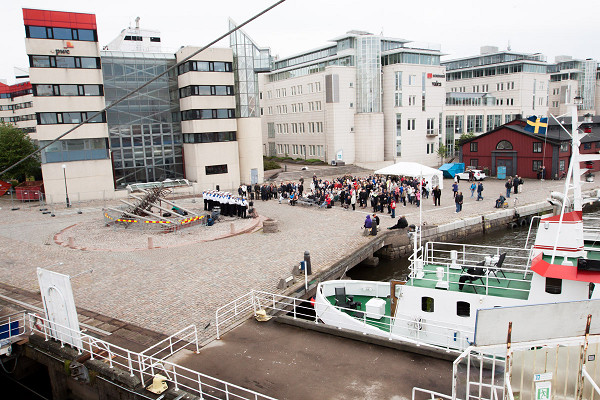 Göteborg, 2015, Einweihung des Denkmals am neuen Standort am schwedischen Nationalfeiertag, Wikimedia Commons / Jonas Forslind