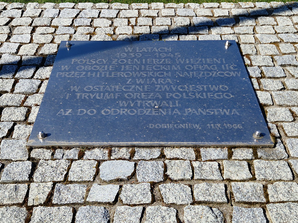 Woldenberg, 2026, Gedenkstein von 1966, Stiftung Denkmal