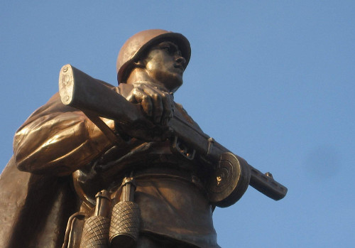 Seelow, 2009, Detailansicht des Denkmals, Stiftung Denkmal