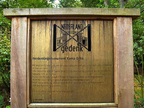 Ommen 2007, Gedenktafel auf dem ehemaligen Lagergelände, Streeksmuseum Ommen, Henk Soer