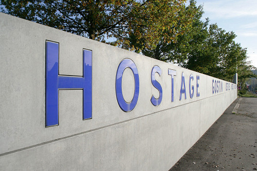 Saarbrücken, 2008, Detailansicht des Denkmals »Hotel der Erinnerung«, Stiftung Denkmal, Johannes-Maria Schlorke