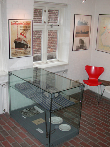 Neustadt in Holstein, 2004, Ausstellung im Museum Cap Arcona, Stadtarchiv Neustadt in Holstein, Wilhelm Lange